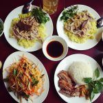 Cơm gà Bà Buội